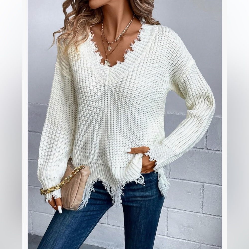Leani Boutique Pullover Distressed Knit Sweater